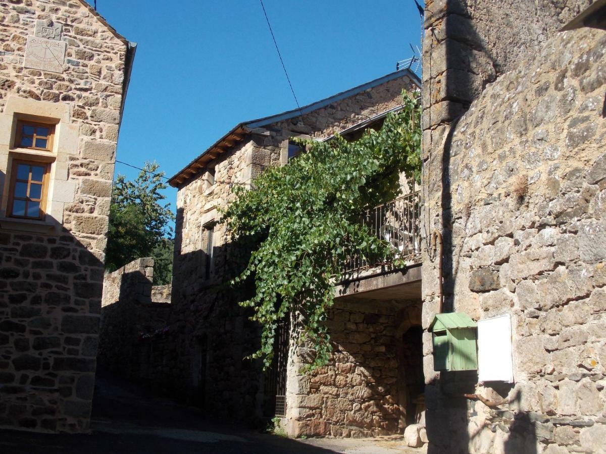Le Cintrium Bed & Breakfast Viala-du-Tarn Exterior photo
